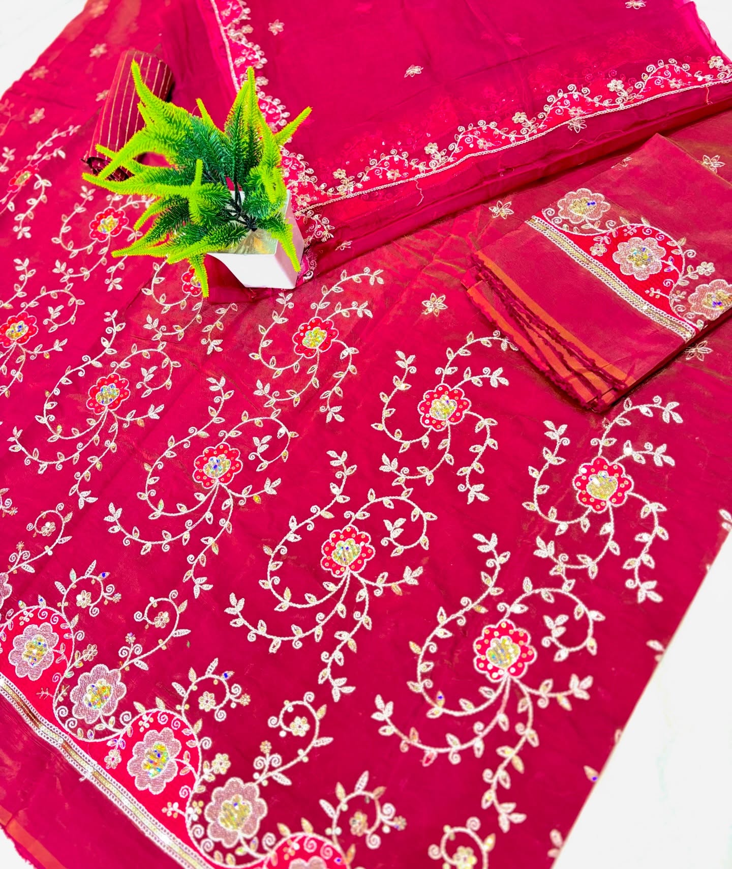 Refined Traditions – Maa Santoshi Handloom